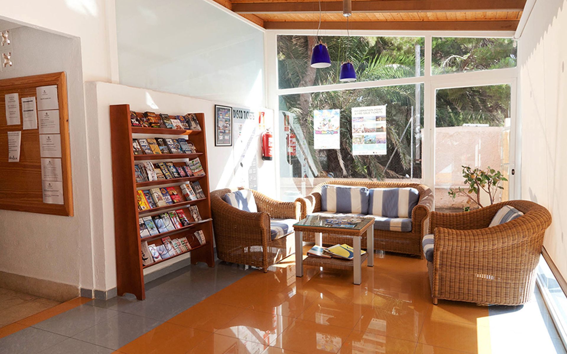 Apartamentos Vibra Jabeque Dreams อิบิซาทาวน์ ภายนอก รูปภาพ
